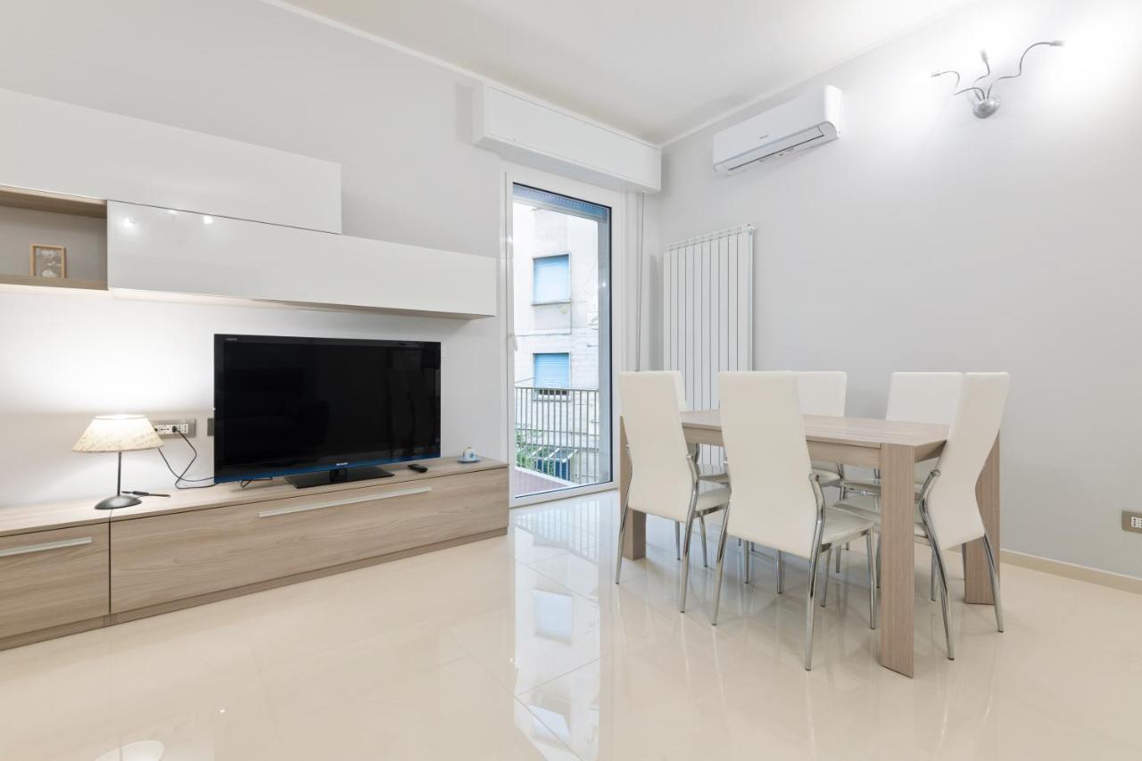 Modern Flat 250 Mt From The Sea - Albissola Marina Διαμέρισμα Εξωτερικό φωτογραφία
