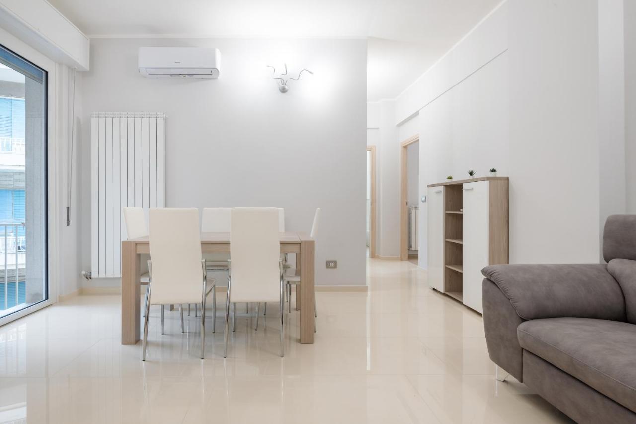 Modern Flat 250 Mt From The Sea - Albissola Marina Διαμέρισμα Εξωτερικό φωτογραφία