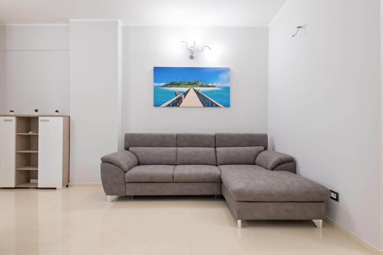 Modern Flat 250 Mt From The Sea - Albissola Marina Διαμέρισμα Εξωτερικό φωτογραφία